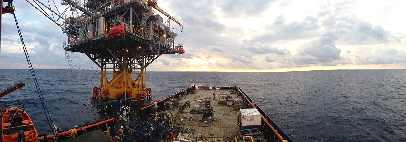 Offshore-Platform1296px.jpg